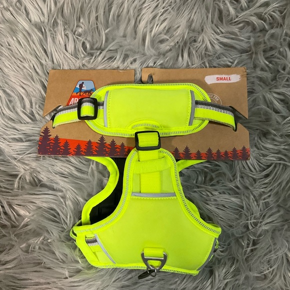 3 Piece Dog Walking Kit by Arcadia Trail. Leash, Collar and Harness. - Picture 4 of 5